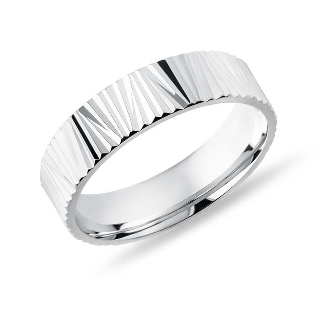 PRSTEŇ Z BIELEHO ZLATA S LÚČOVITÝMI FAZETAMI - PRSTENE BIELE ZLATO - PRSTENE