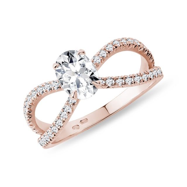 LUXURY DIAMOND ENGAGEMENT RING IN ROSE GOLD - ENGAGEMENT DIAMOND RINGS - ENGAGEMENT RINGS