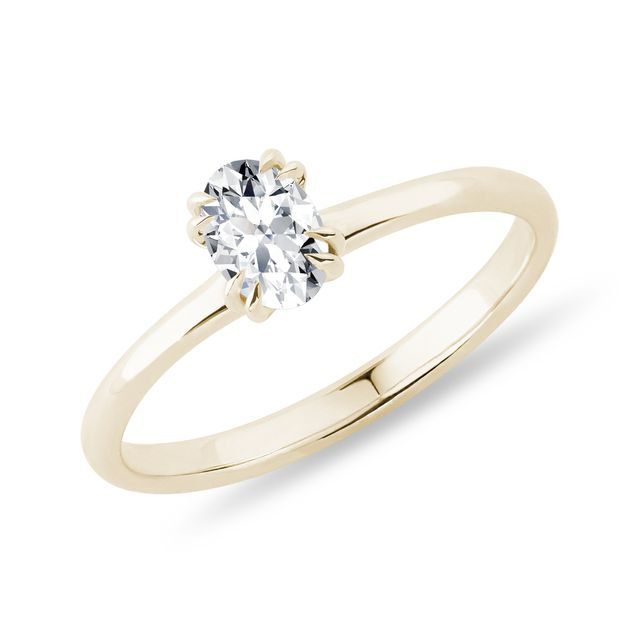 VERLOBUNGSRING MIT OVALEM DIAMANTEN IN GELBGOLD - VERLOBUNGSRINGE DIAMANTEN - VERLOBUNGSRINGE