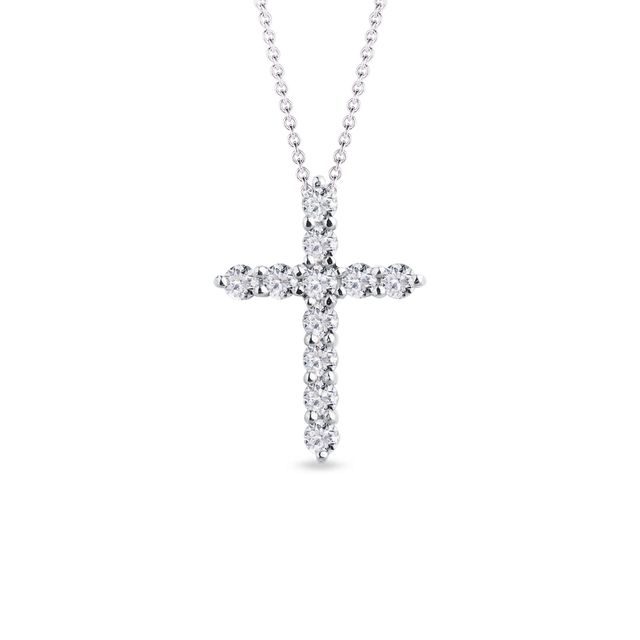 Collier en or blanc avec pendentif en croix et diamants