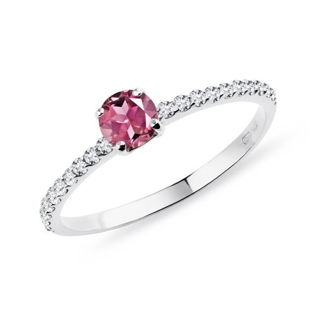 Ring with a Round Tourmaline and Diamonds in White Gold