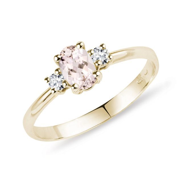 Morganite and diamond ring in yellow gold