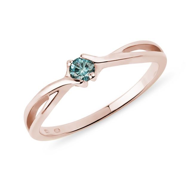 Blue diamond ring in rose gold