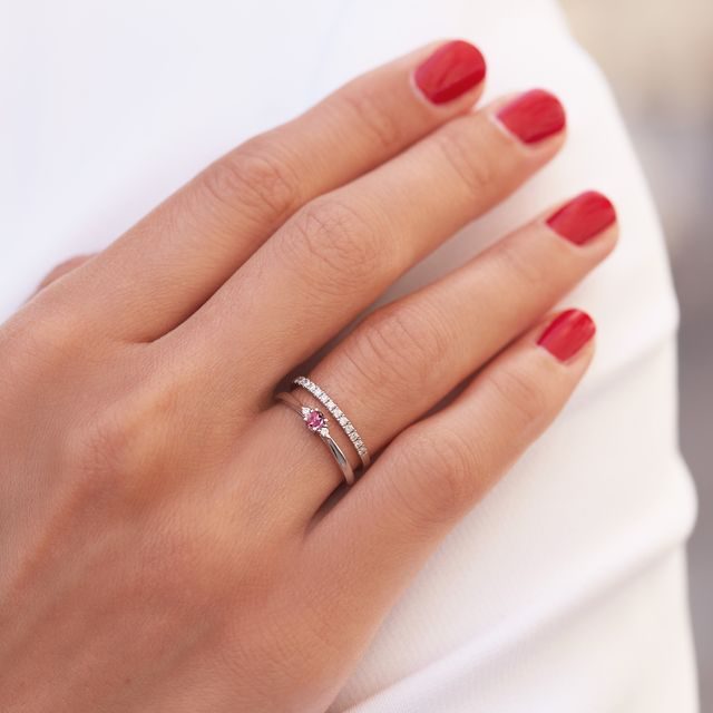 Prsten z bílého zlata s turmalínem a diamanty | KLENOTA