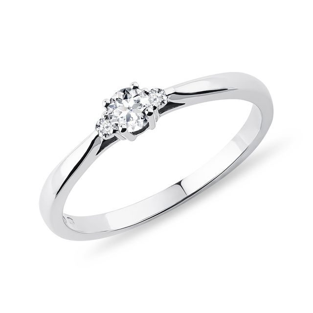 ENGAGEMENT RING WITH DIAMONDS IN GOLD - ENGAGEMENT DIAMOND RINGS - ENGAGEMENT RINGS