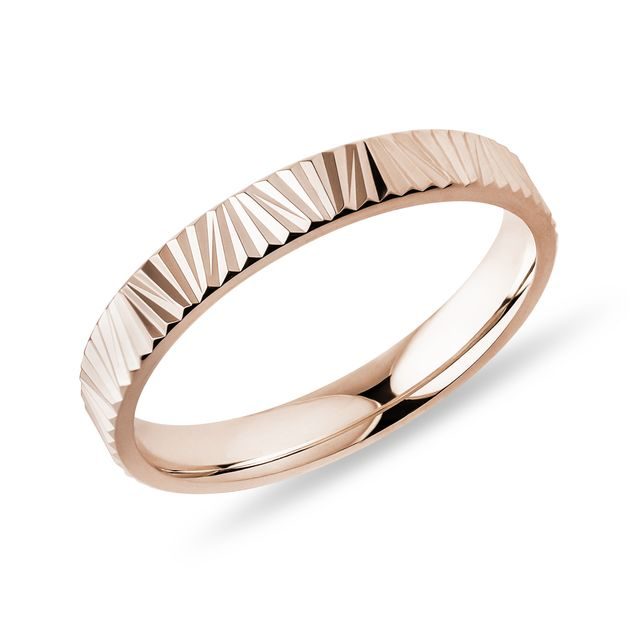 ROSE GOLD WOMEN'S RING WITH AN ENGRAVED SURFACE - ROSE GOLD RINGS - RINGS