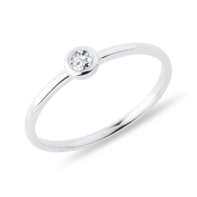 BEZEL RING WITH BRILLIANT IN WHITE GOLD - BRILLIANT CUT DIAMOND ENGAGEMENT RINGS - ENGAGEMENT RINGS
