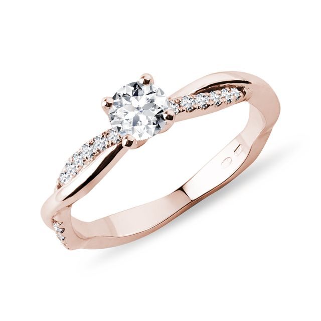 ROSE GOLD RING WITH A CENTRAL WHITE DIAMOND - DIAMOND ENGAGEMENT RINGS - ENGAGEMENT RINGS