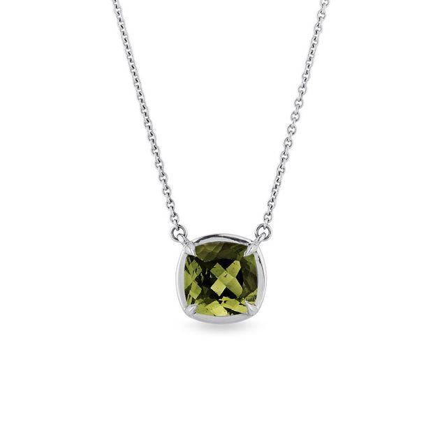 Necklace made of 14k white gold with moldavite