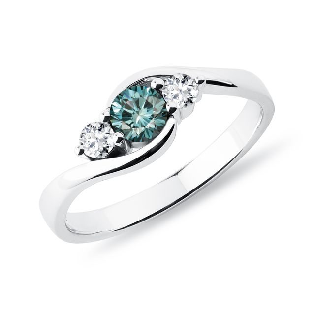BAGUE EN OR BLANC AVEC DIAMANT BLEU ET DIAMANTS BLANCS - BAGUES DE FIANÇAILLES AVEC DIAMANTS DE COULEUR - BAGUES DE FIANÇAILLES