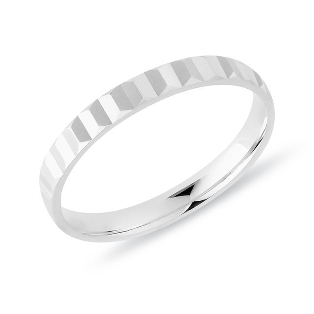 MODERNÍ DÁMSKÝ PRSTEN V BÍLÉM ZLATĚ - PRSTENY Z BÍLÉHO ZLATA - PRSTENY