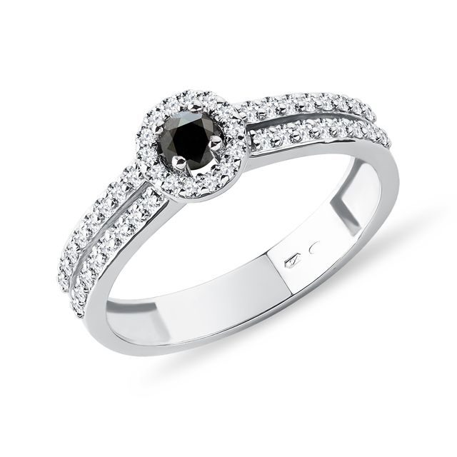 BLACK DIAMOND RING IN WHITE GOLD - FANCY DIAMOND ENGAGEMENT RINGS - ENGAGEMENT RINGS