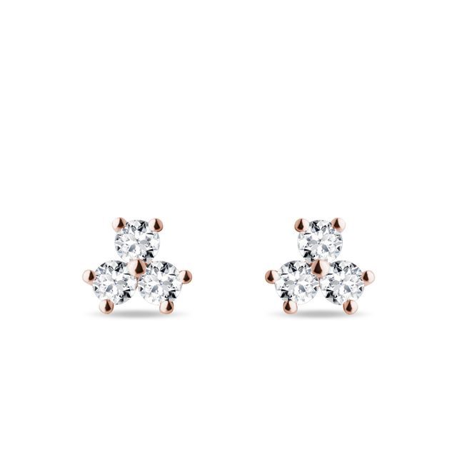 PUCES D'OREILLES EN OR ROSE AVEC TROIS DIAMANTS - PUCES D'OREILLES EN DIAMANT - BOUCLES D'OREILLES