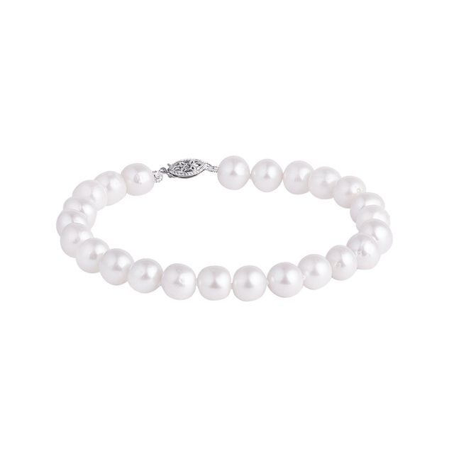 White freshwater pearl bracelet