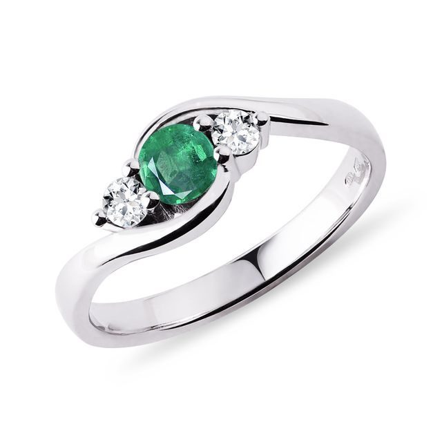 Emerald Ring with Diamonds in 14k White Gold