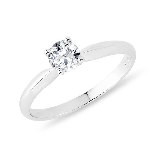 BAGUE EN OR BLANC AVEC DIAMANT DE SYNTHÈSE - BAGUES AVEC DIAMANTS DE SYNTHÈSE - BAGUES DE FIANÇAILLES