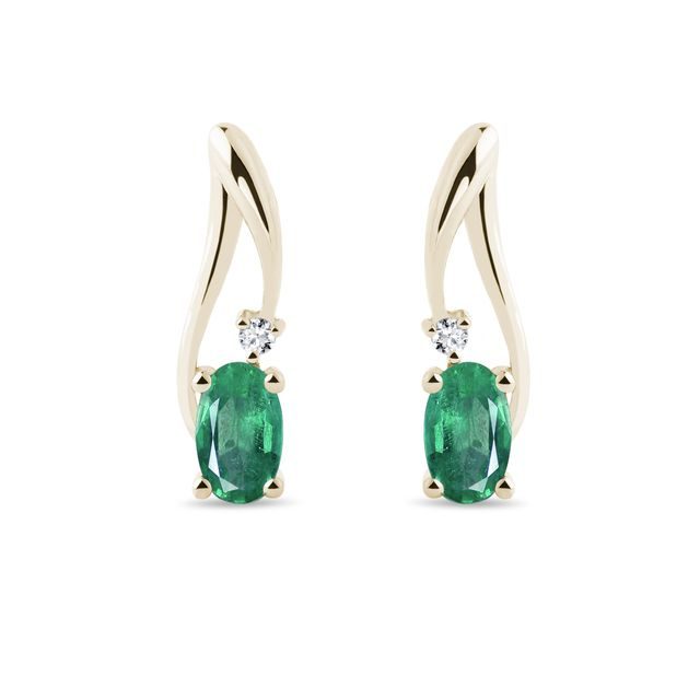 EMERALD AND DIAMOND EARRINGS IN YELLOW GOLD - EMERALD EARRINGS - EARRINGS