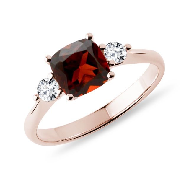 BAGUE EN OR ROSE AVEC DIAMANTS ET GRENAT - BAGUES EN GRENAT - BAGUES