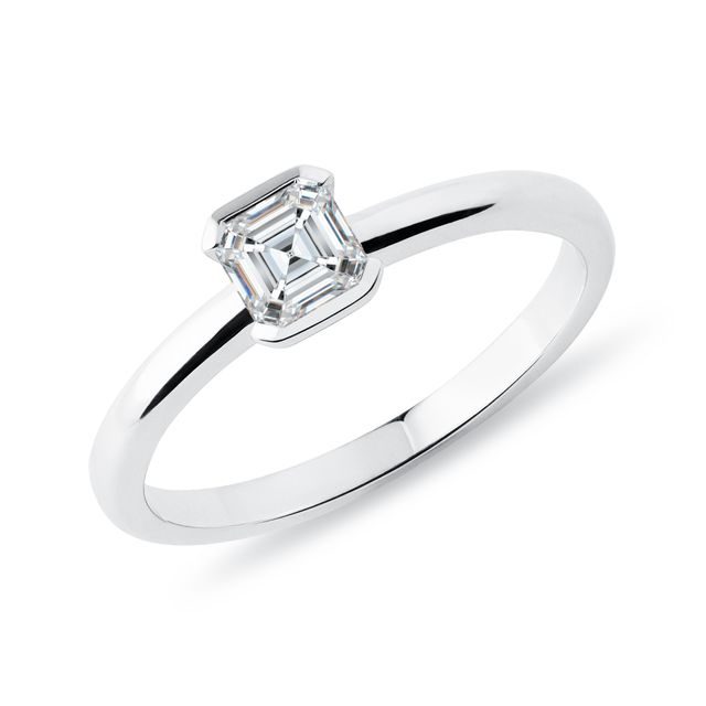 ASSCHER DIAMOND ENGAGEMENT RING IN WHITE GOLD - DIAMOND ENGAGEMENT RINGS - ENGAGEMENT RINGS
