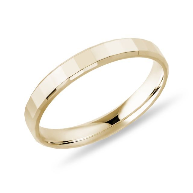 DAMENRING MIT GESCHLIFFENEN KANTEN IN GELBGOLD - RINGE GELBGOLD - RINGE