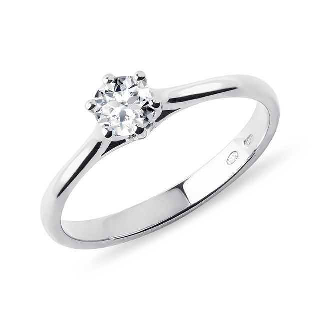 DIAMOND ENGAGEMENT RING IN WHITE GOLD - SOLITAIRE ENGAGEMENT RINGS - ENGAGEMENT RINGS