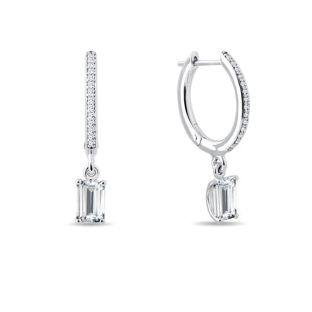 BOUCLES D'OREILLES PENDANTES EN OR BLANC ET DIAMANTS - BOUCLES D'OREILLES EN DIAMANT - BOUCLES D'OREILLES