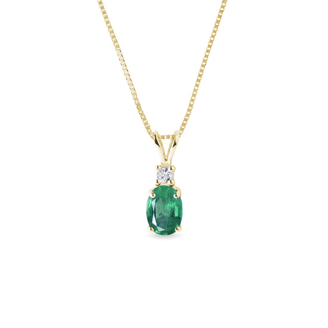 Emerald and diamond necklace in yellow gold