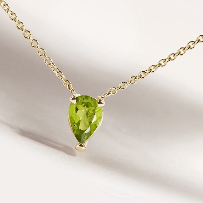 olivínový náhrdelník ve žlutém 14k zlatě - KLENOTA