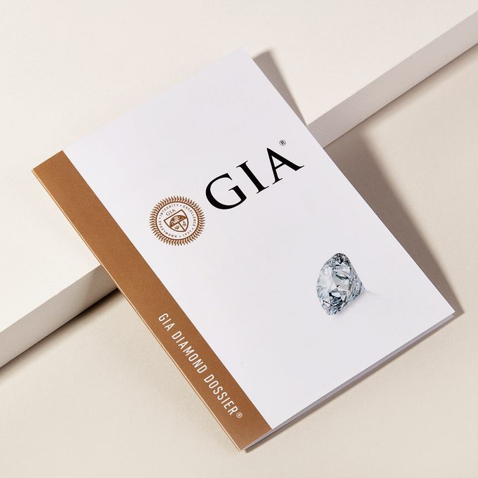 Diamond certification and international laboratory GIA