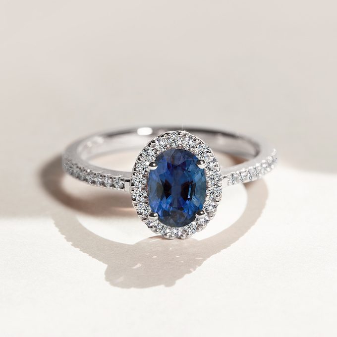 sapphire and diamond ring - KLENOTA
