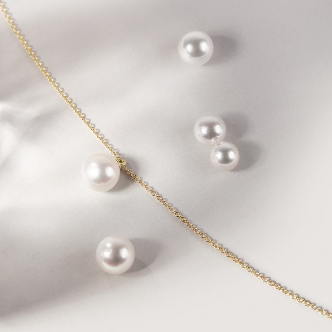 Zlatý náhrdelník so sladkovodnou perlou - KLENOTA