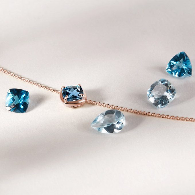 blue topaz stones - KLENOTA