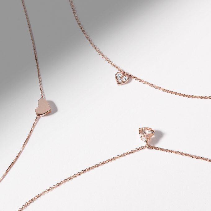 heart necklace with diamonds in rose gold - KLENOTA
