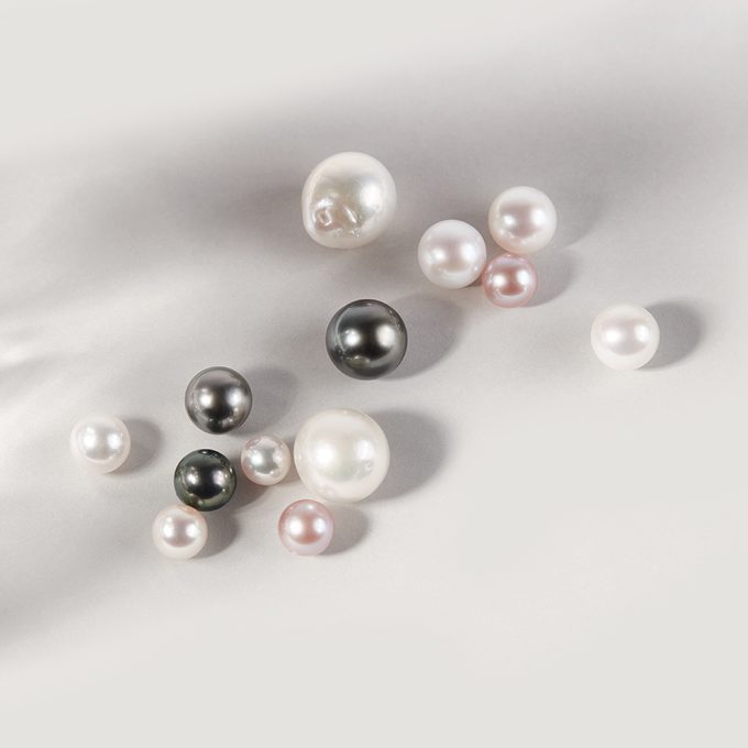Variety of freshwater pearls - KLENOTA