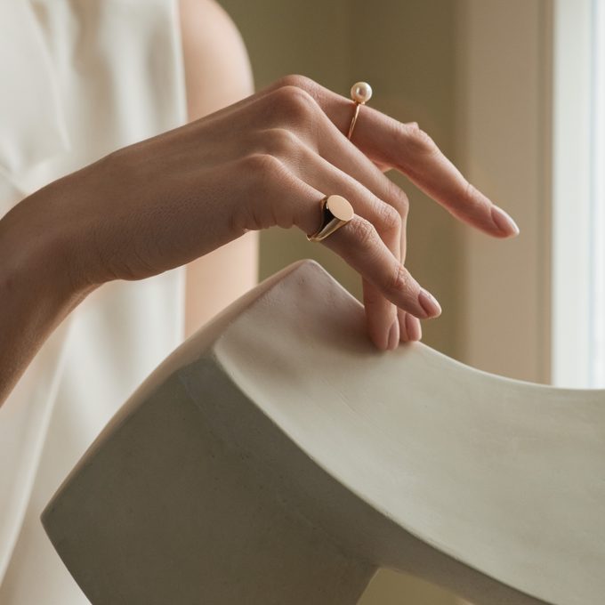Pečetní prsten a prsten s perlou v růžovém 14k zlatě - KLENOTA
