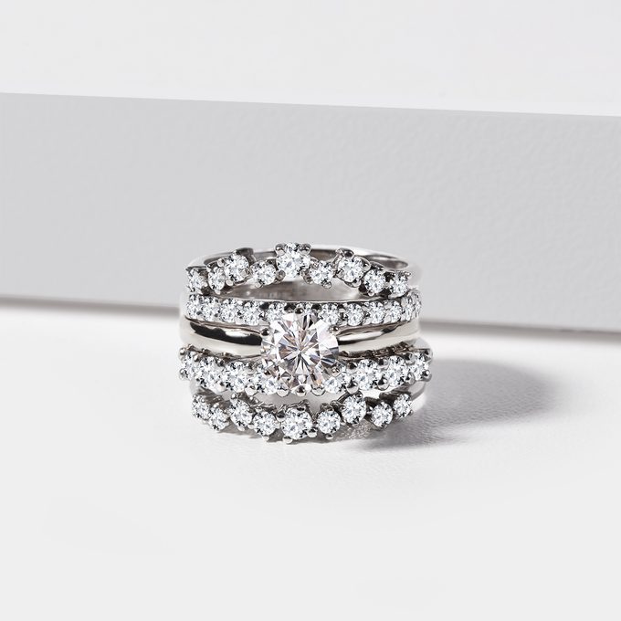 Diamond rings made of white gold - KLENOTA