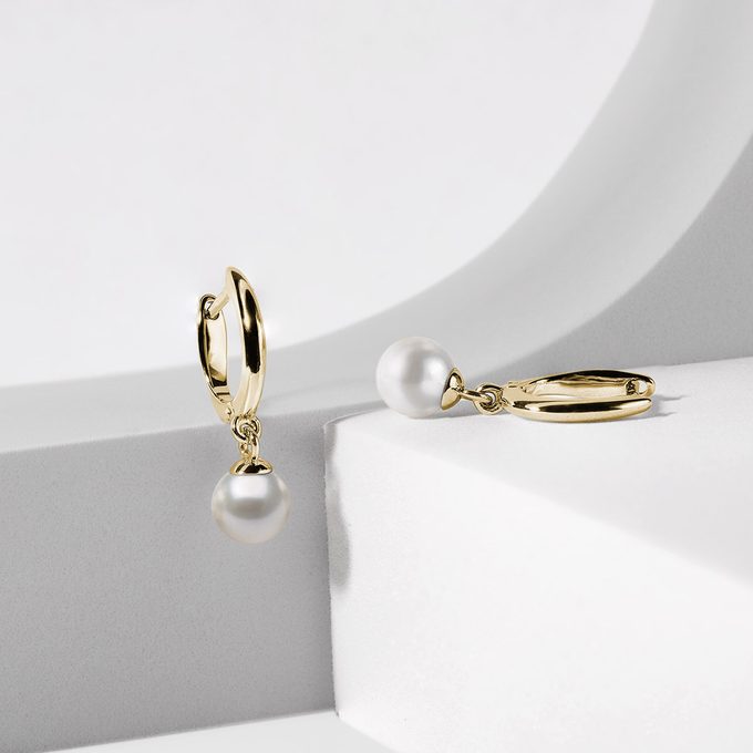 gold earrings with akoya pearl - KLENOTA