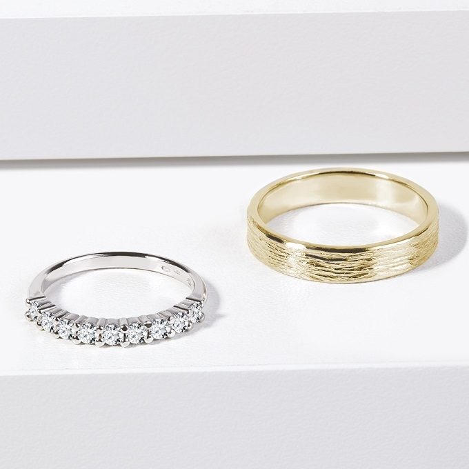 Snubní prsteny z bílého a žlutého zlata, dámský s diamanty - KLENOTA