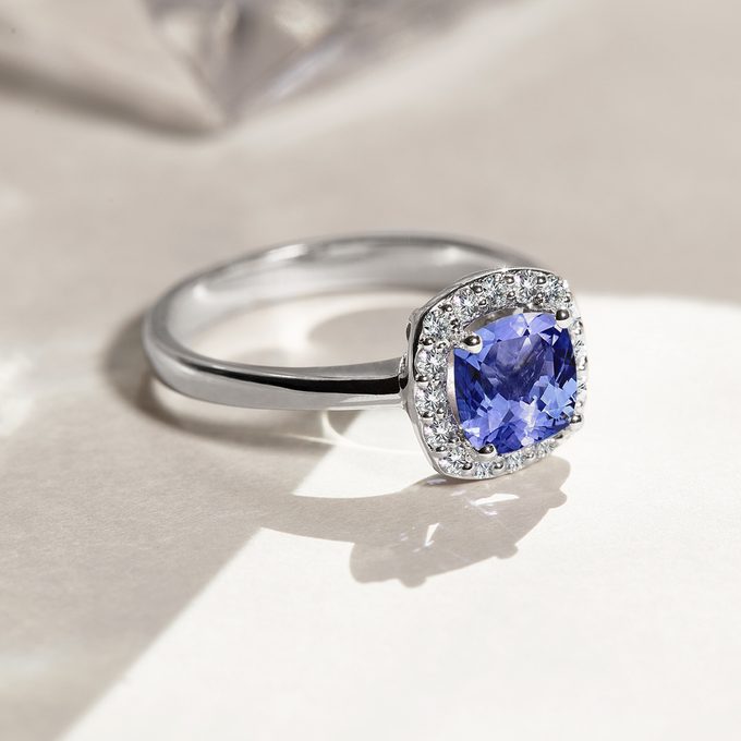 Luxusní diamantový prsten s centrálním tanzanitem - KLENOTA