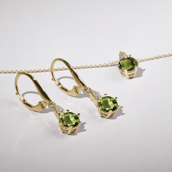 yellow 14k gold moldavite earrings and necklace - KLENOTA