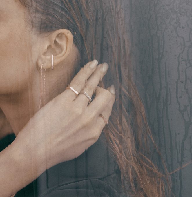 modern minimalist jewellery made of genuine 14k gold - KLENOTA