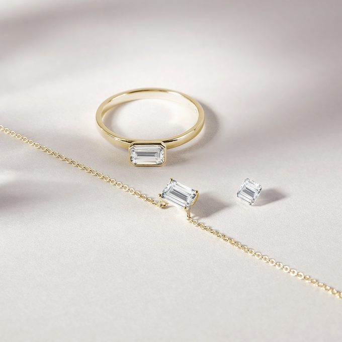 Jewellery with moissanite in yellow 14k gold - KLENOTA