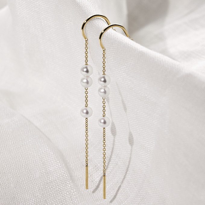 dangle earrings made of yellow gold with pearls - KLENOTA