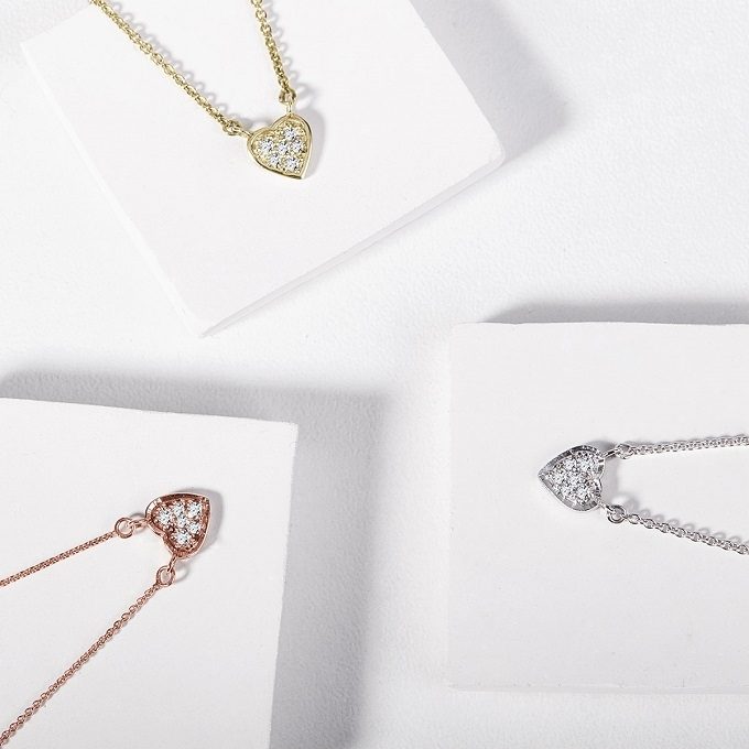Diamond heart pendants in yellow, white and rose gold - KLENOTA