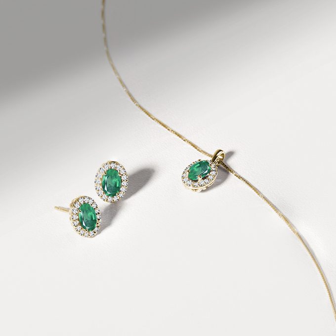 Luxury diamond emerald earrings and necklace set in yellow gold - KLENOTA