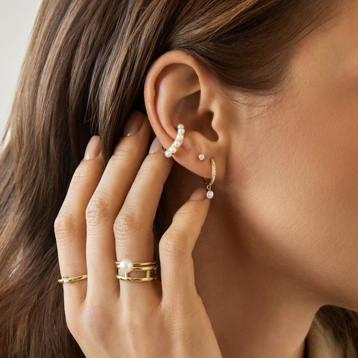 Ear Cuffs: Kreatives Layering für ungepiercte Ohren