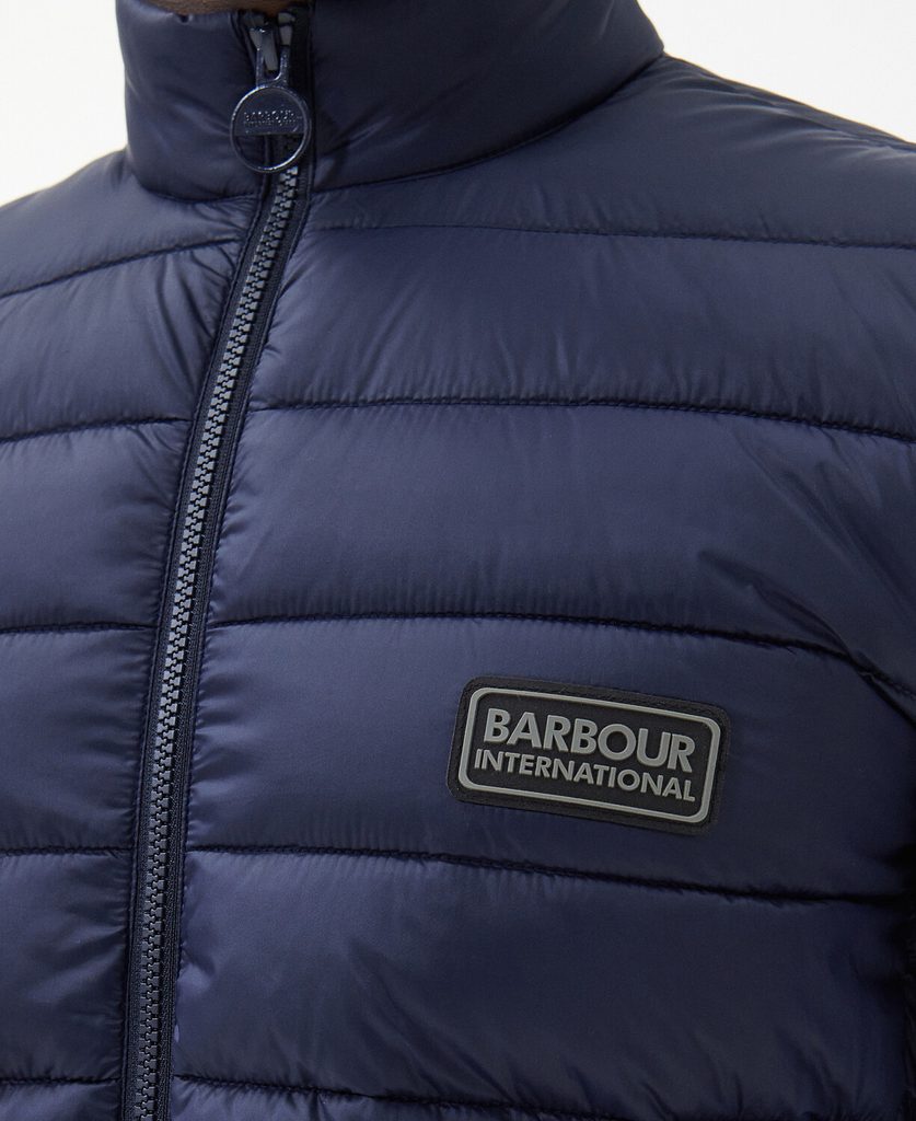 Barbour International Reed Quilted Jacket - Středně silná prošívaná bunda - Barbour  International - Bundy a kabáty - Oblečení - Gentleman Store