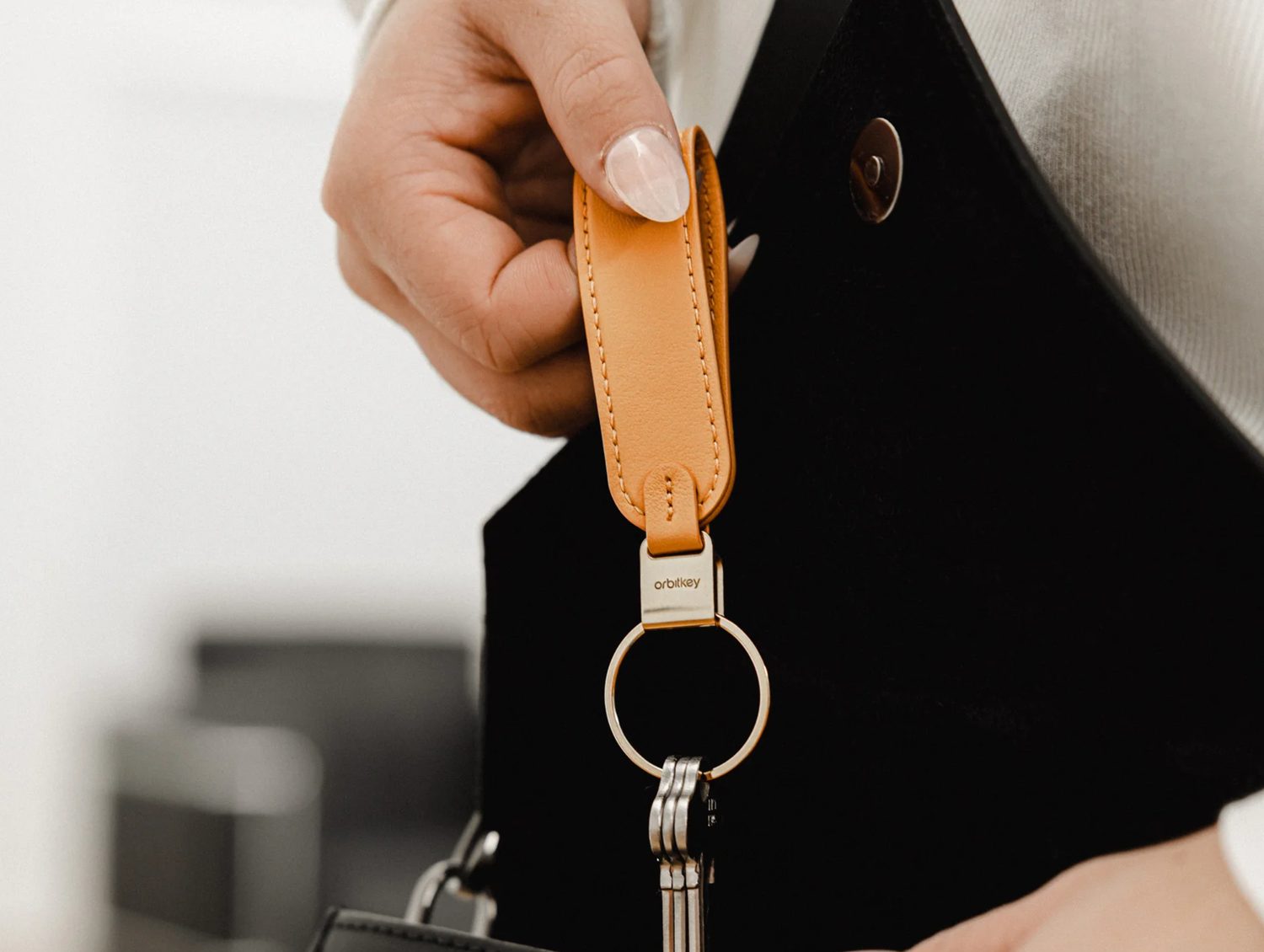 Orbitkey Loop Keychain Black