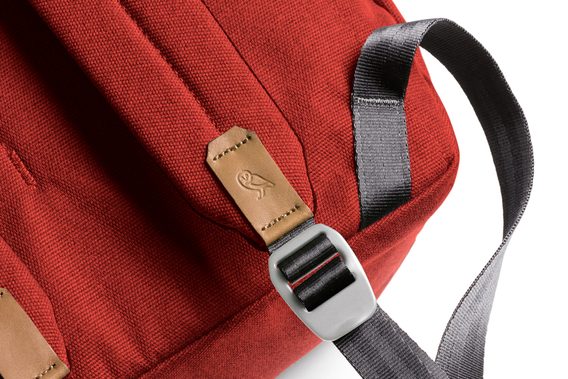 Minimalistický batoh Bellroy Slim Backpack - Red Ochre