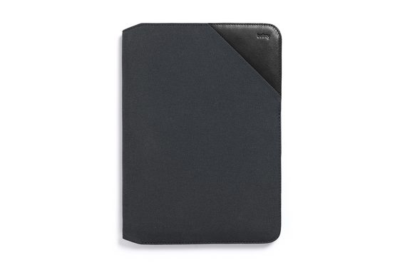 Bellroy Tablet Sleeve tkaný obal na 10'' tablet - Charcoal
